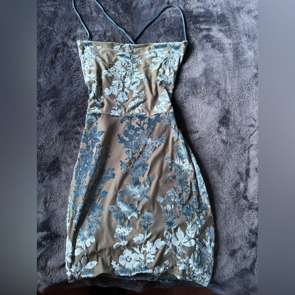 Mini dress